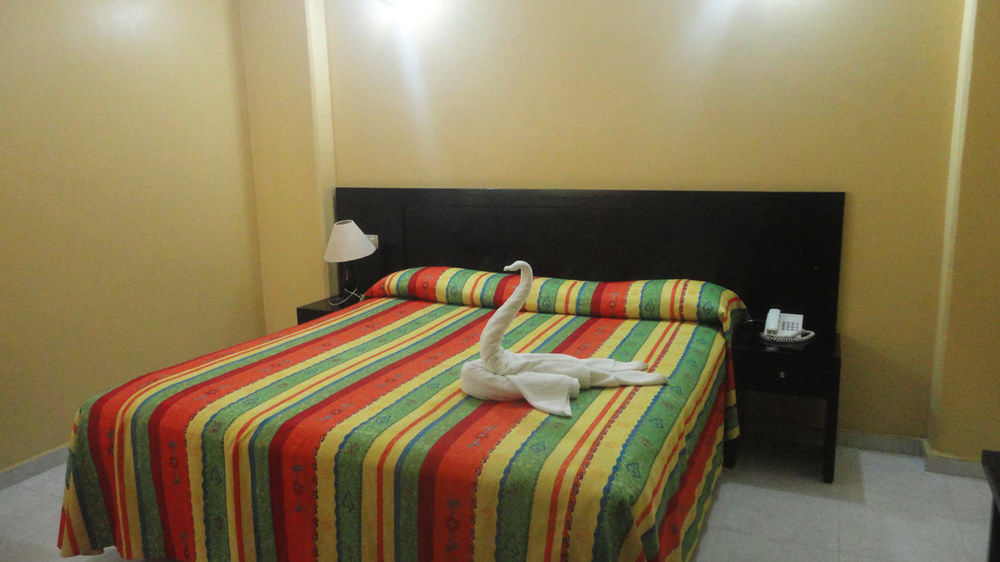 Hotel Villa Margaritas Villahermosa Bagian luar foto